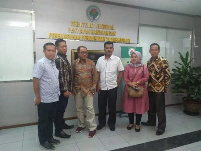 Anggota DPRD Muarojambi saat berada di Kemendes PDT